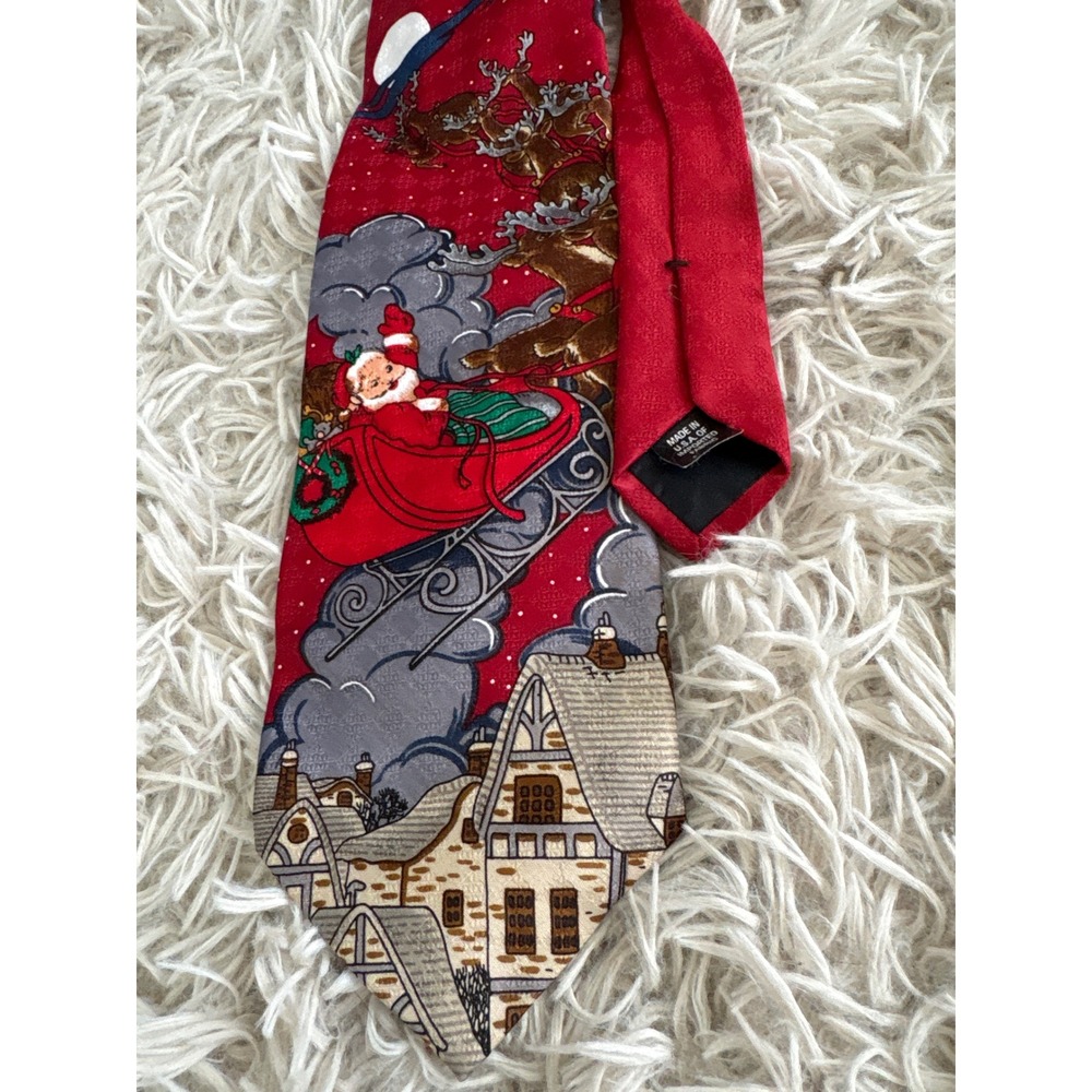 Vintage Hallmark SpecialTies Mens Christmas Tie Santa Clause Is Coming To Town